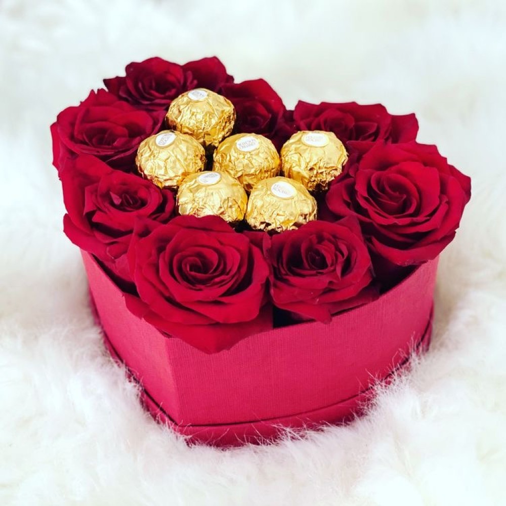 Heart Shaped Roses With Chocolate