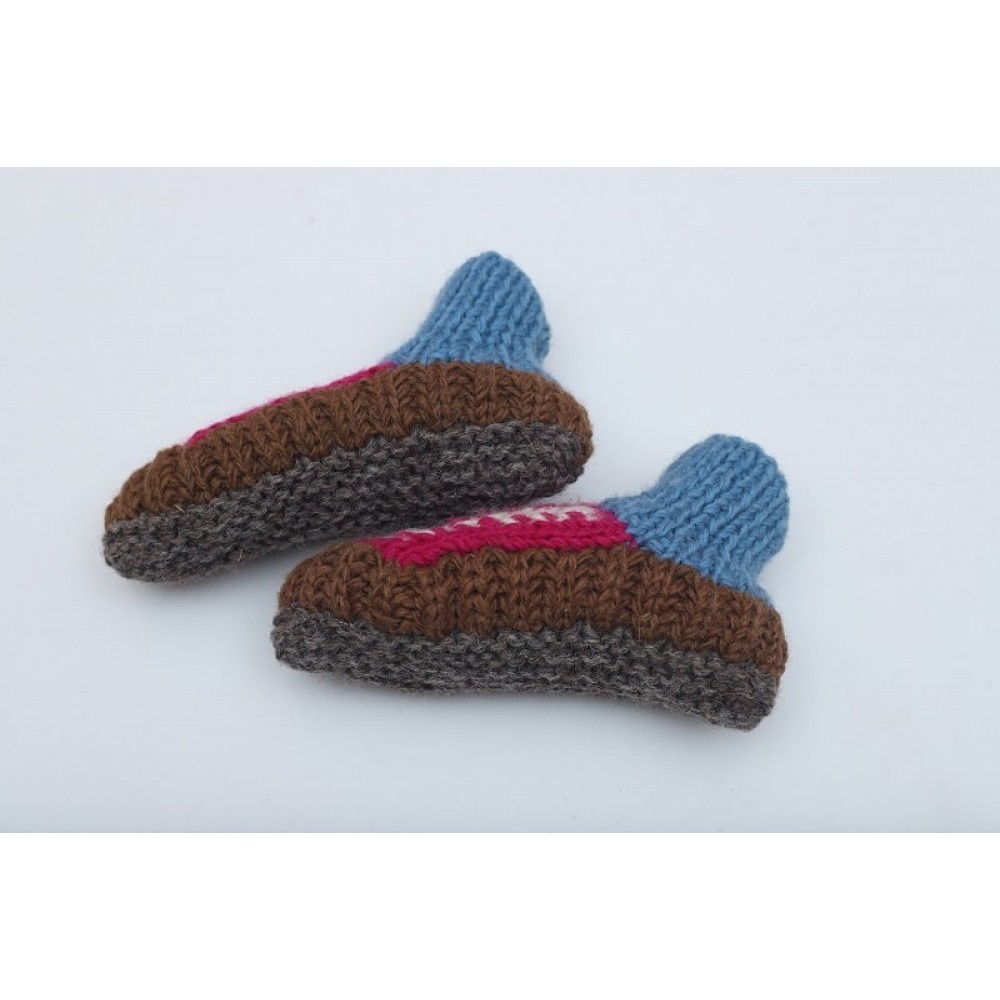 Handmade woolen Shoes/socks