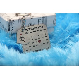 Personalized Calendar Keychain Gift- Save Your Special Dates