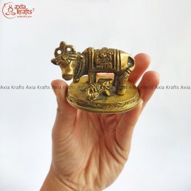 Gai-Bacha |statue