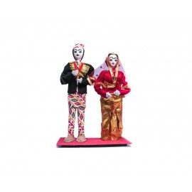 Handmade Nepali couple doll