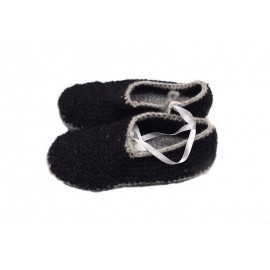 Handmade woolen Shoes/socks Handmade woolen Shoes/socks