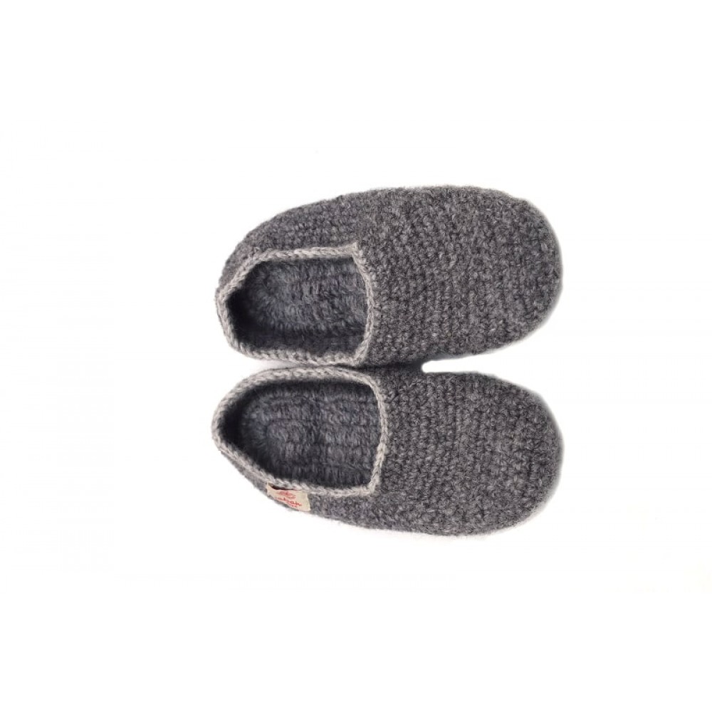 Handmade woolen Shoes/socks