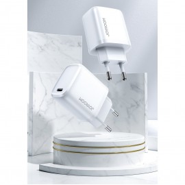 NRT-DY139E 20W PD Intelligent Fast Charger EU White NRT-DY139E 20W PD Intelligent Fast Charger EU White