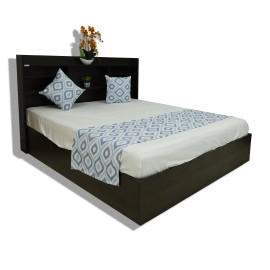 Queen Size Box Bed With Head Shelf